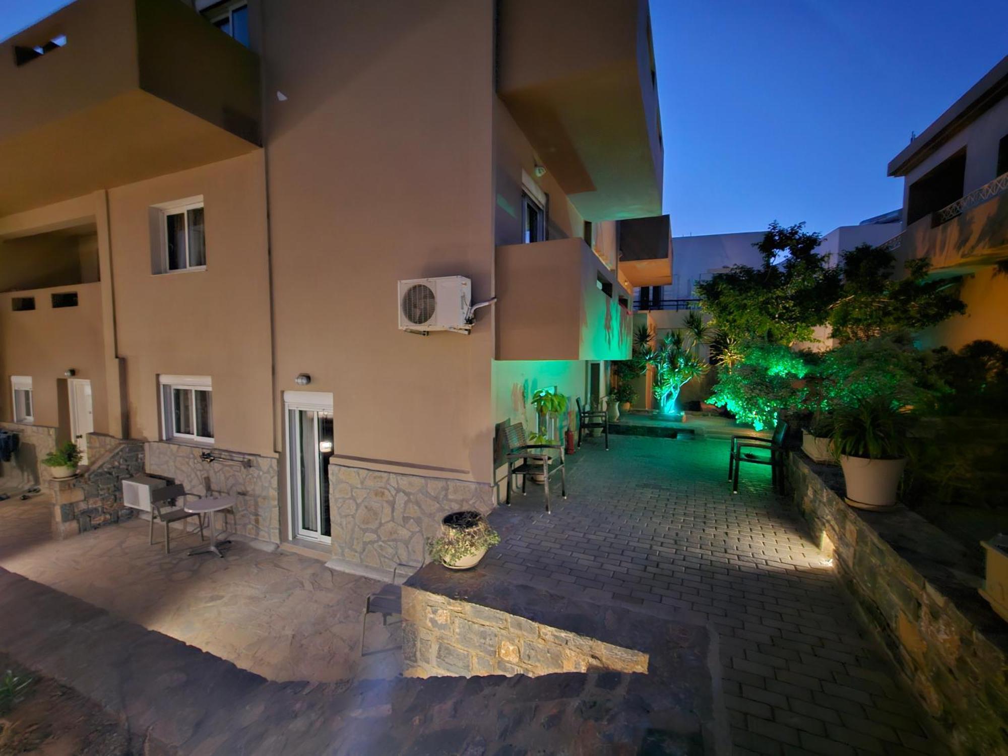 Elounda Sunrise Apartments Exteriör bild