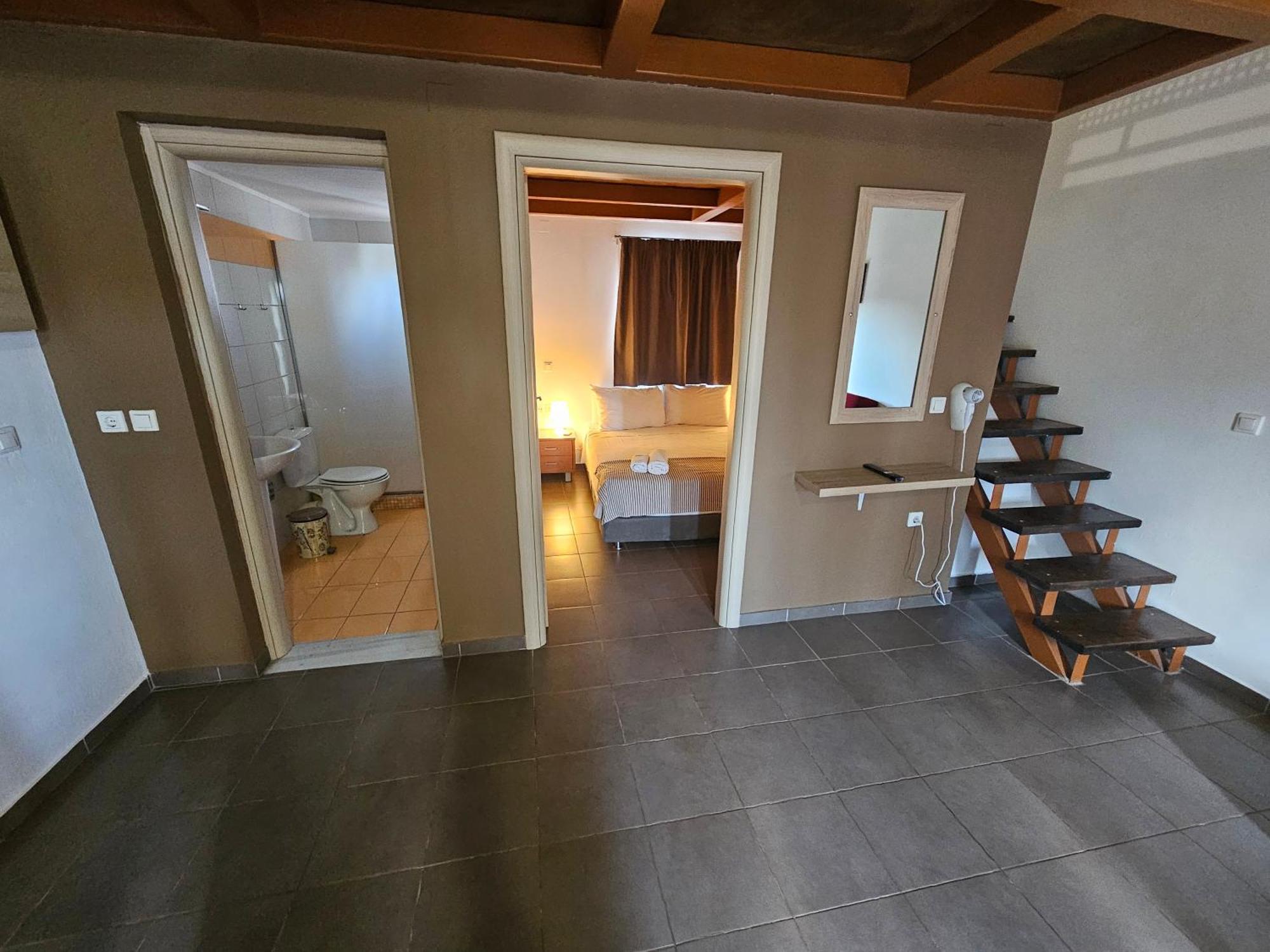 Elounda Sunrise Apartments Exteriör bild