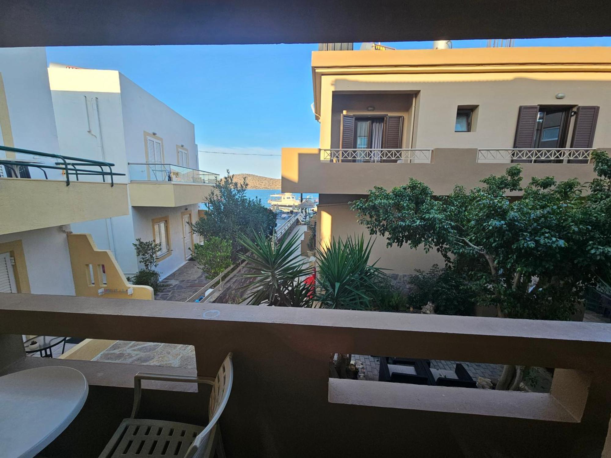 Elounda Sunrise Apartments Exteriör bild